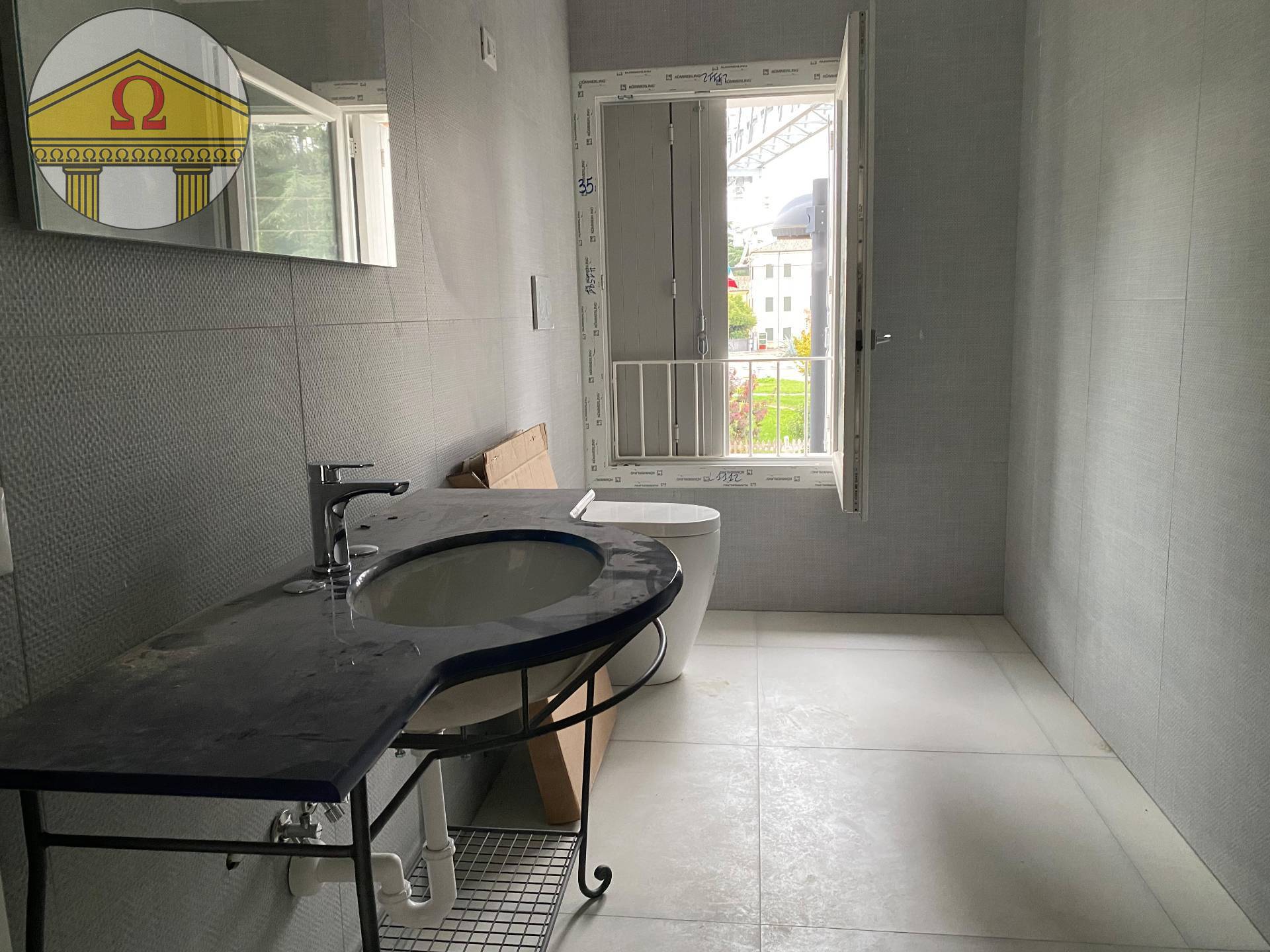 Ufficio in vendita a Montebelluna