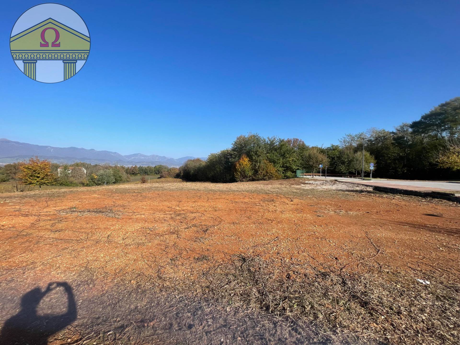 Terreno edificabile residenziale in vendita a Giavera del Montello, SS. Angeli