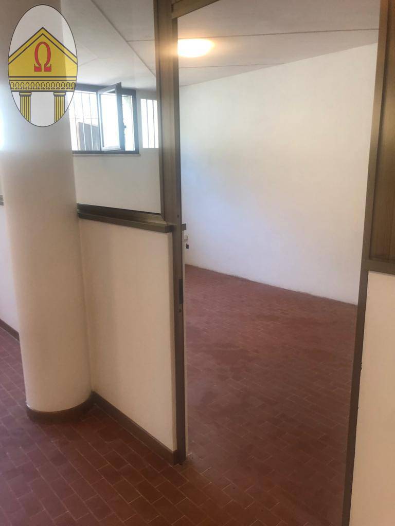 Locale commerciale in vendita a Spresiano, Visnadello