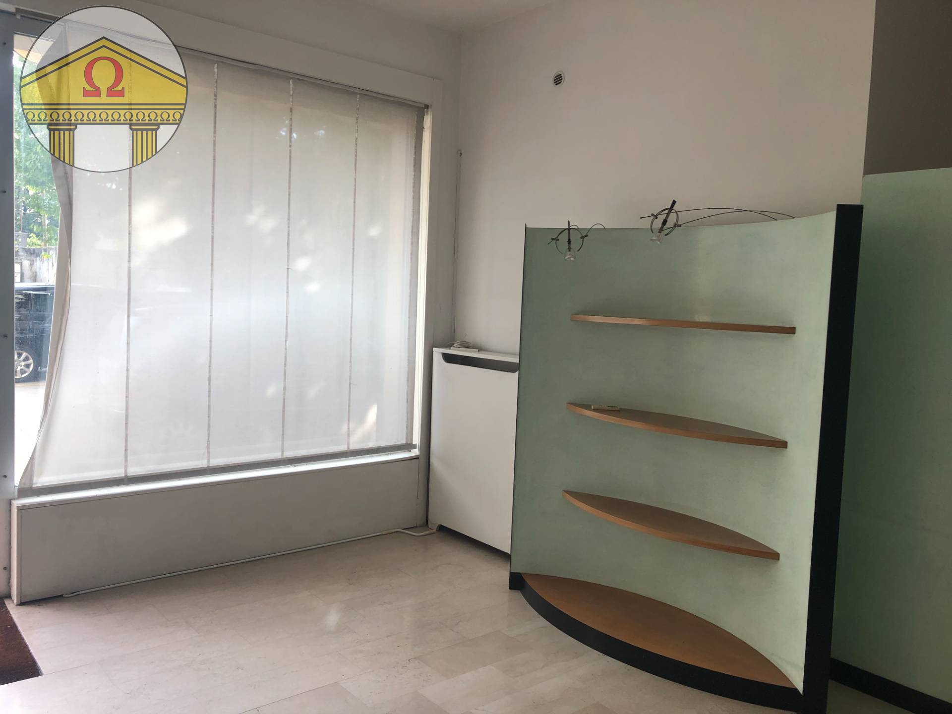 Locale commerciale in vendita a Spresiano