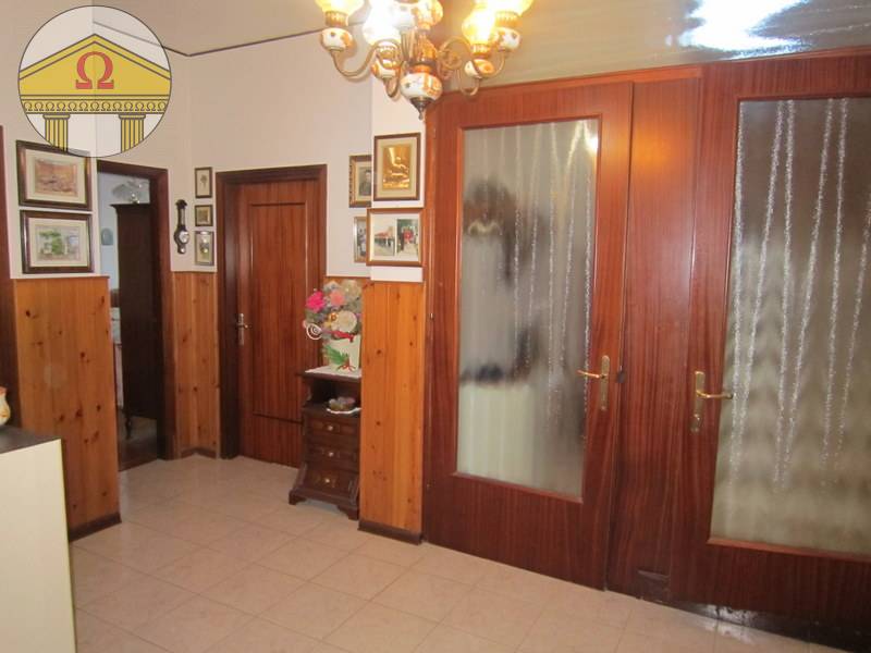 Singole in vendita a Paese