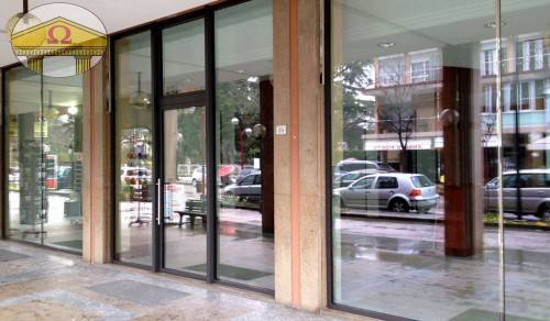 Locale commerciale in vendita a Treviso, Monigo