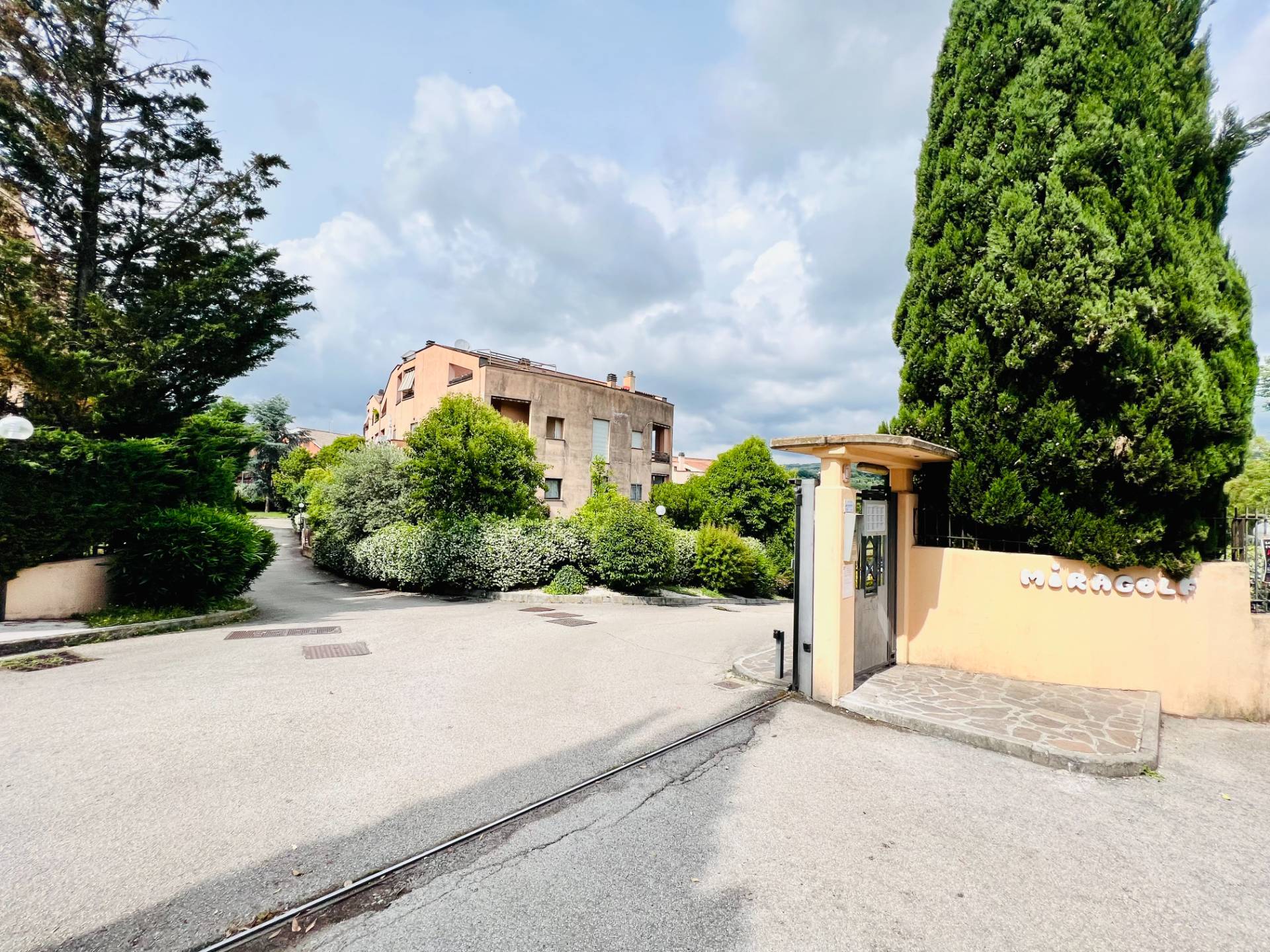 Bilocale in vendita, Castel Gandolfo pavona