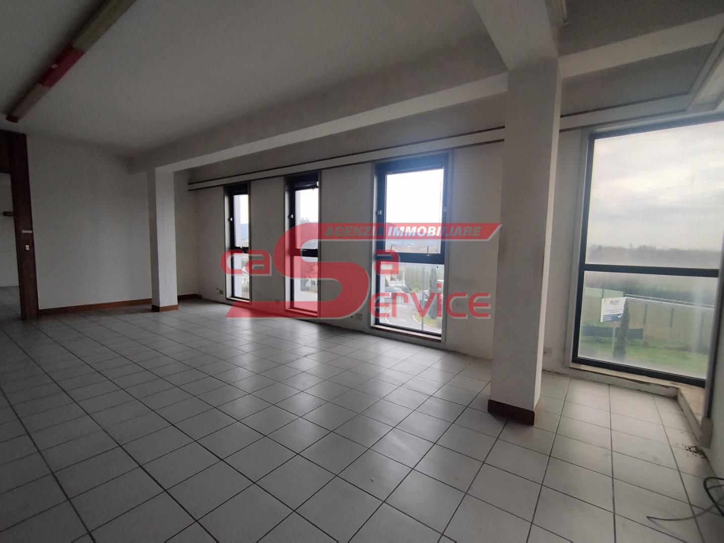 Ufficio in vendita a Montecatini-Terme