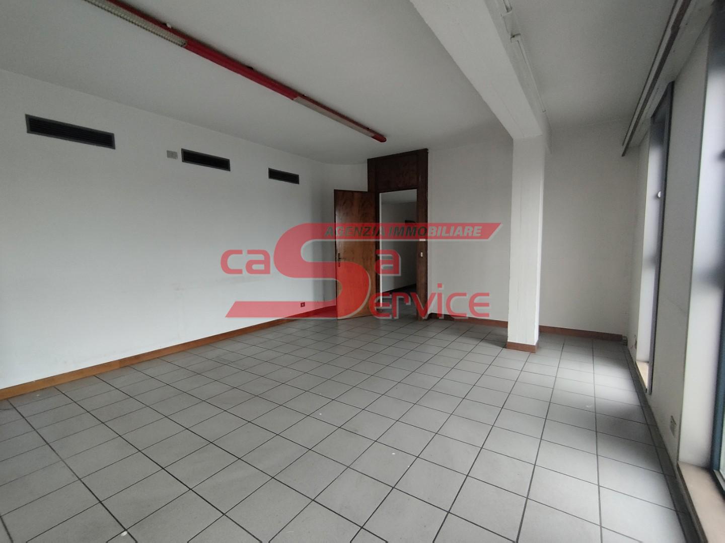 Ufficio in vendita a Montecatini-Terme