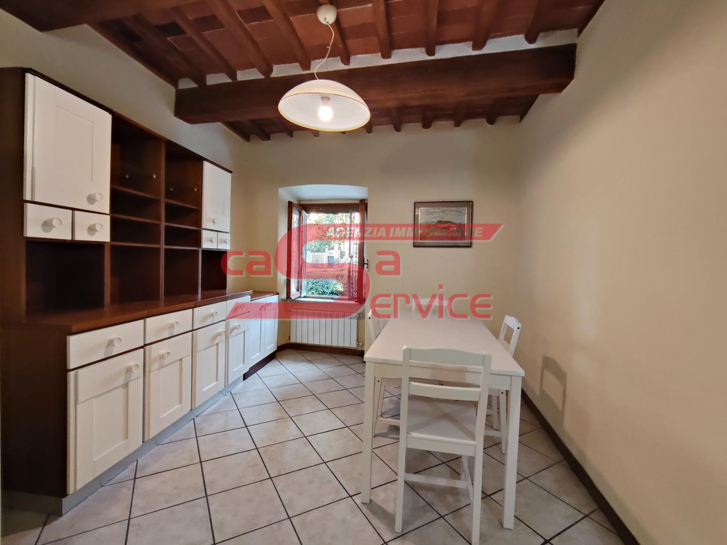 Trilocale ristrutturato a Pescia