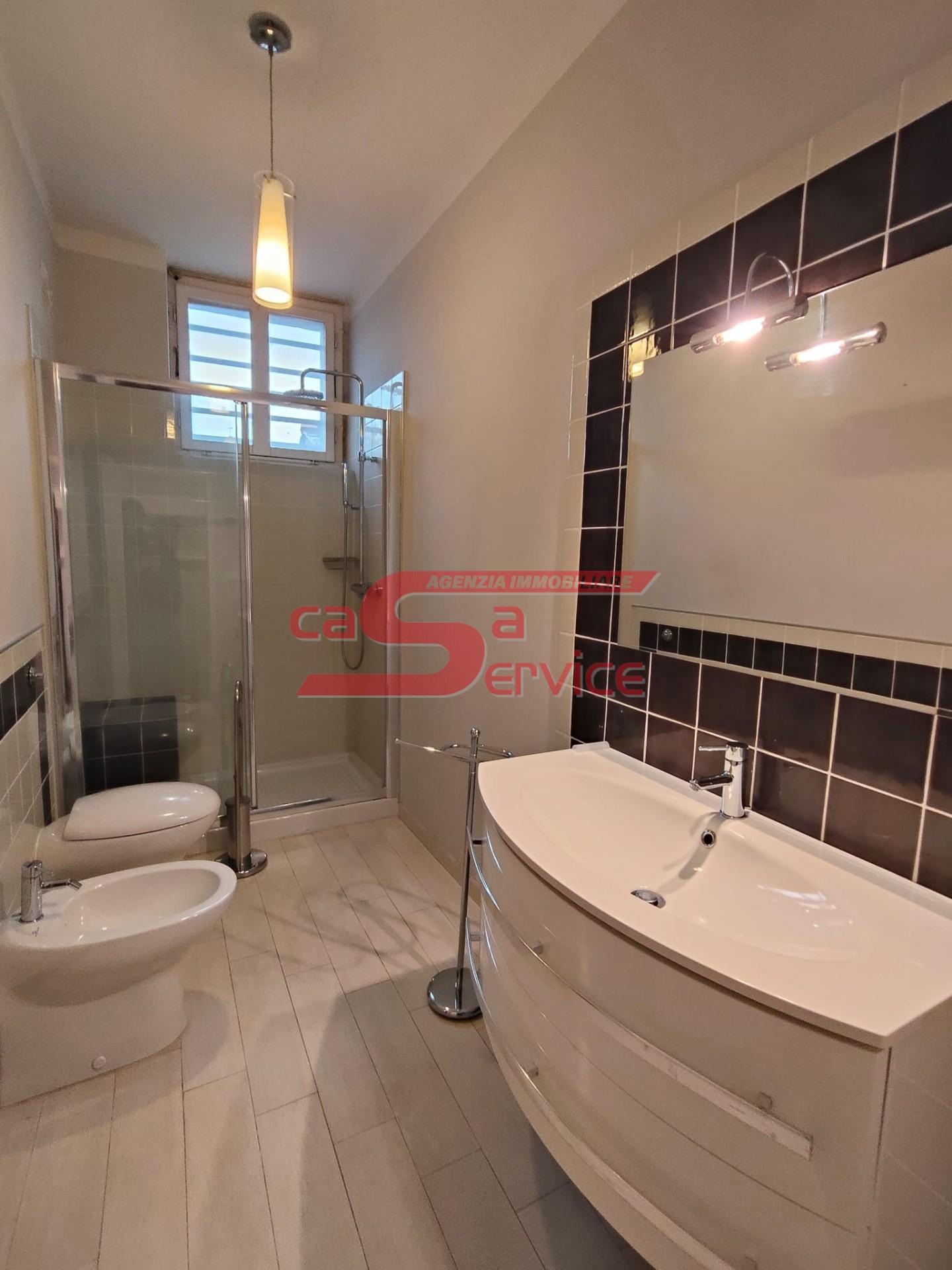 Bilocale arredato in affitto a Pescia