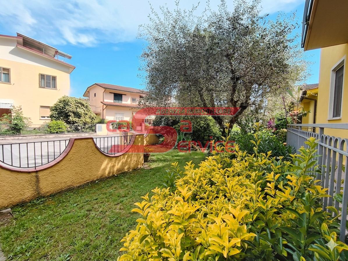 Quadrilocale con giardino, Montecatini-Terme zona nord