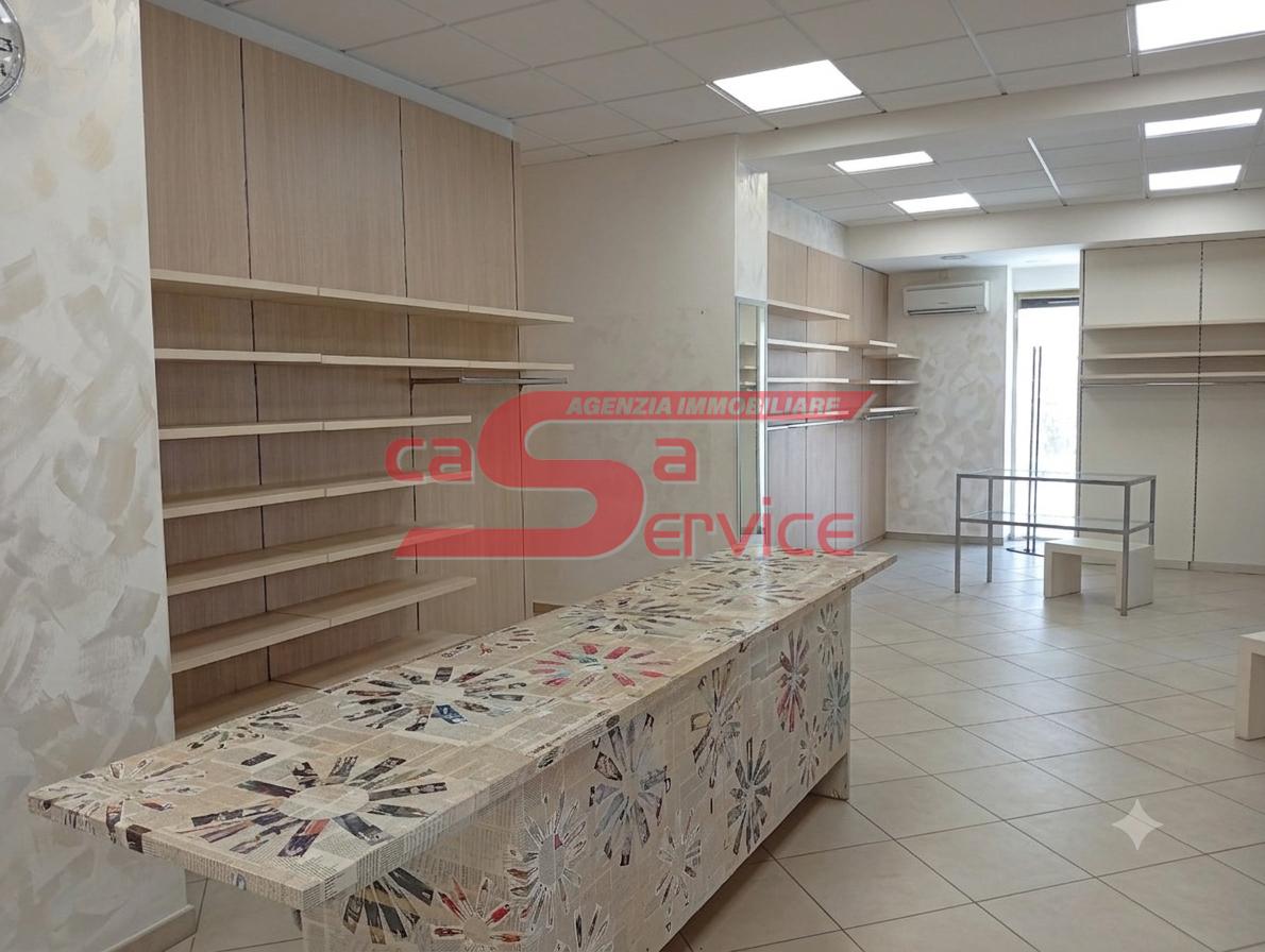Negozio in vendita a Monsummano Terme