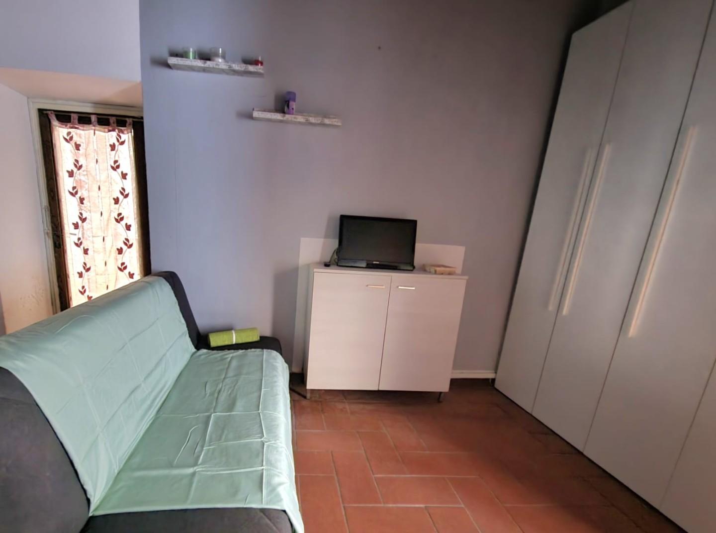 Monolocale in vendita, Colle di Val d'Elsa zona centro,colle bassa