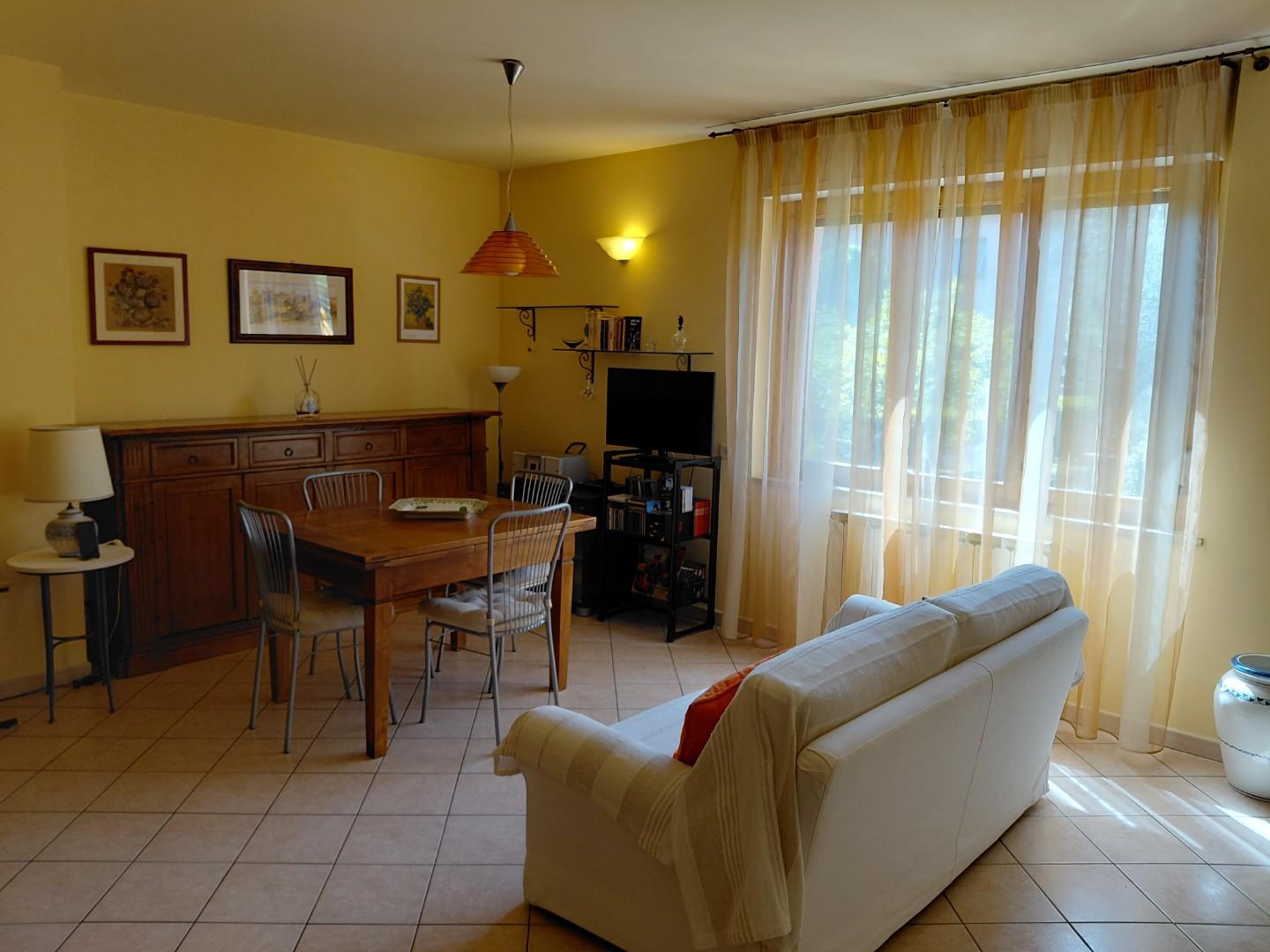 Appartamento con terrazzo, Colle di Val d'Elsa agrestone