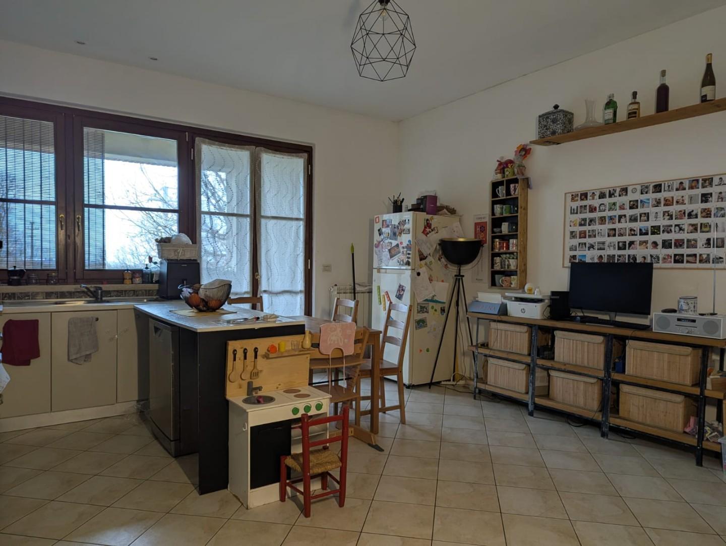 Trilocale arredato in affitto, Colle di Val d'Elsa borgatello