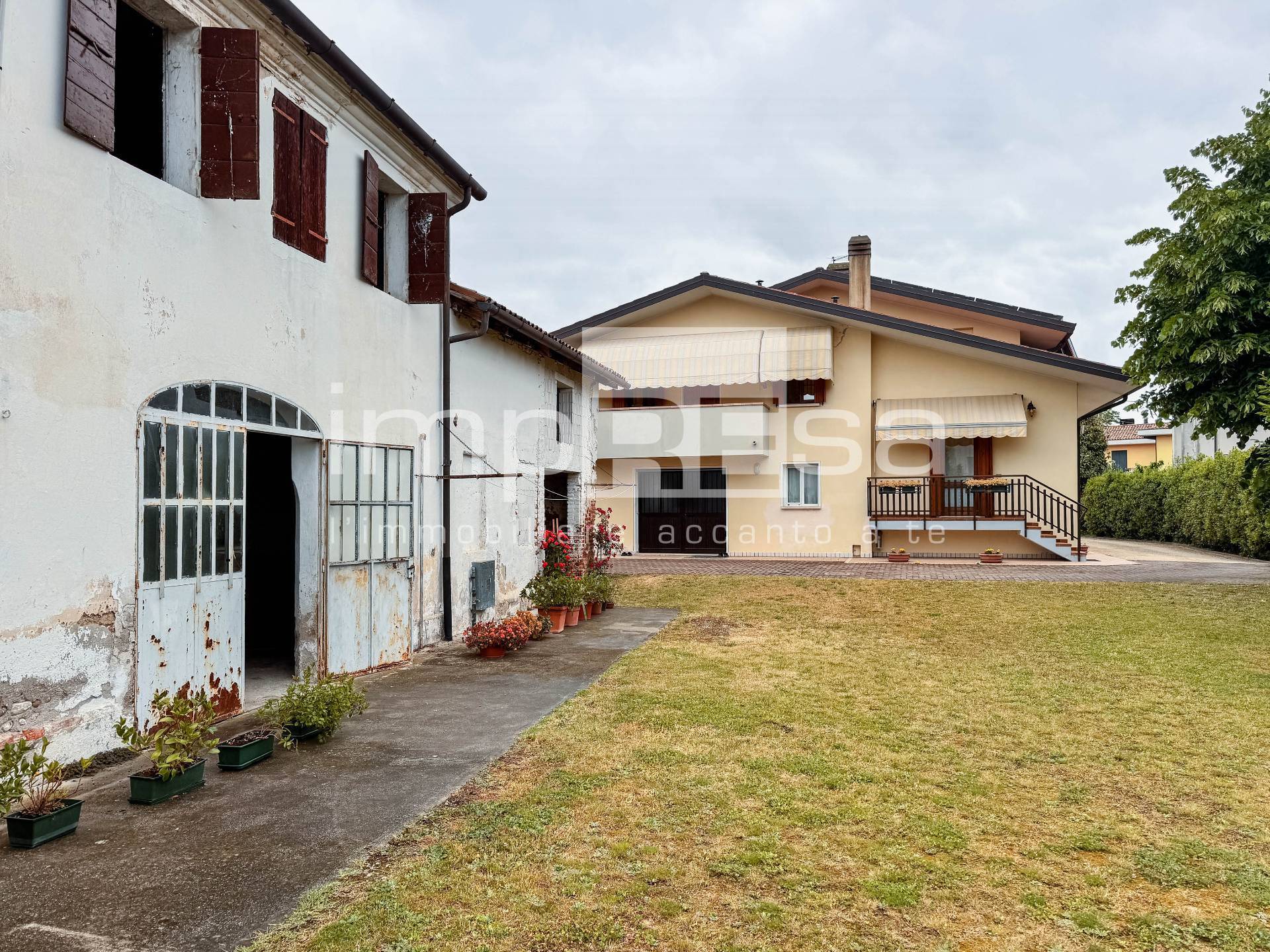 Abbinata/Bifamiliare in vendita a Istrana, Pezzan