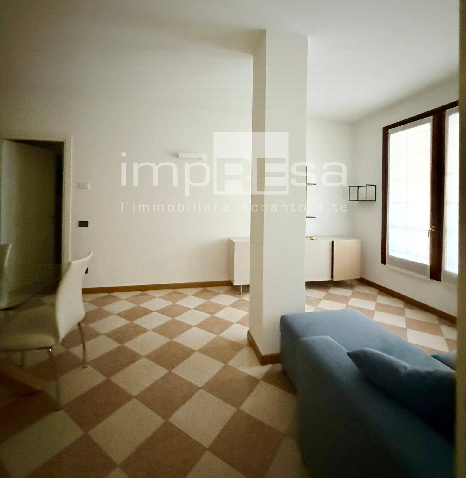 Appartamento in affitto a Conegliano, Centro