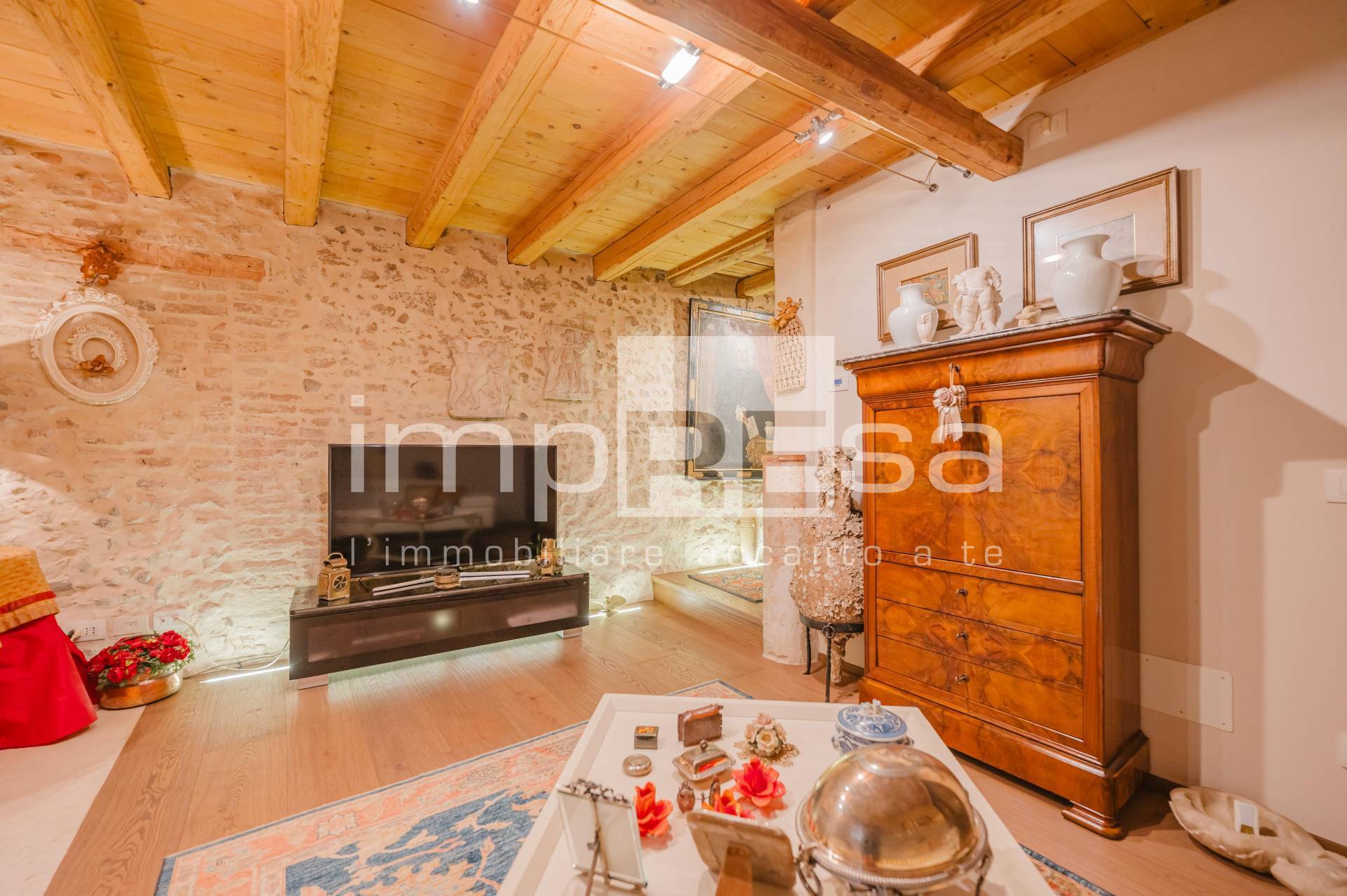Casa indipendente in vendita a Conegliano, Centro