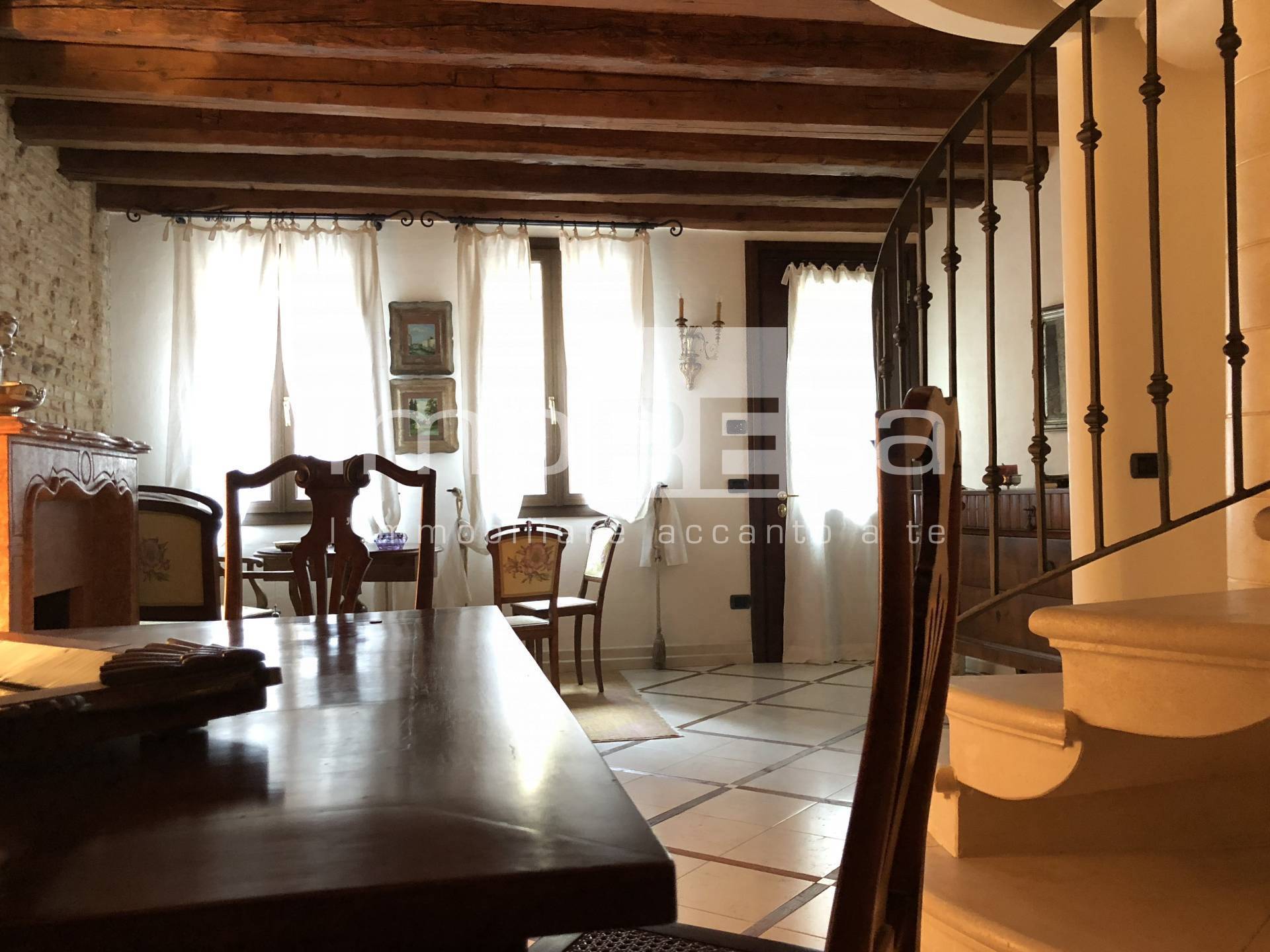 Casa indipendente in vendita a Conegliano, Centro
