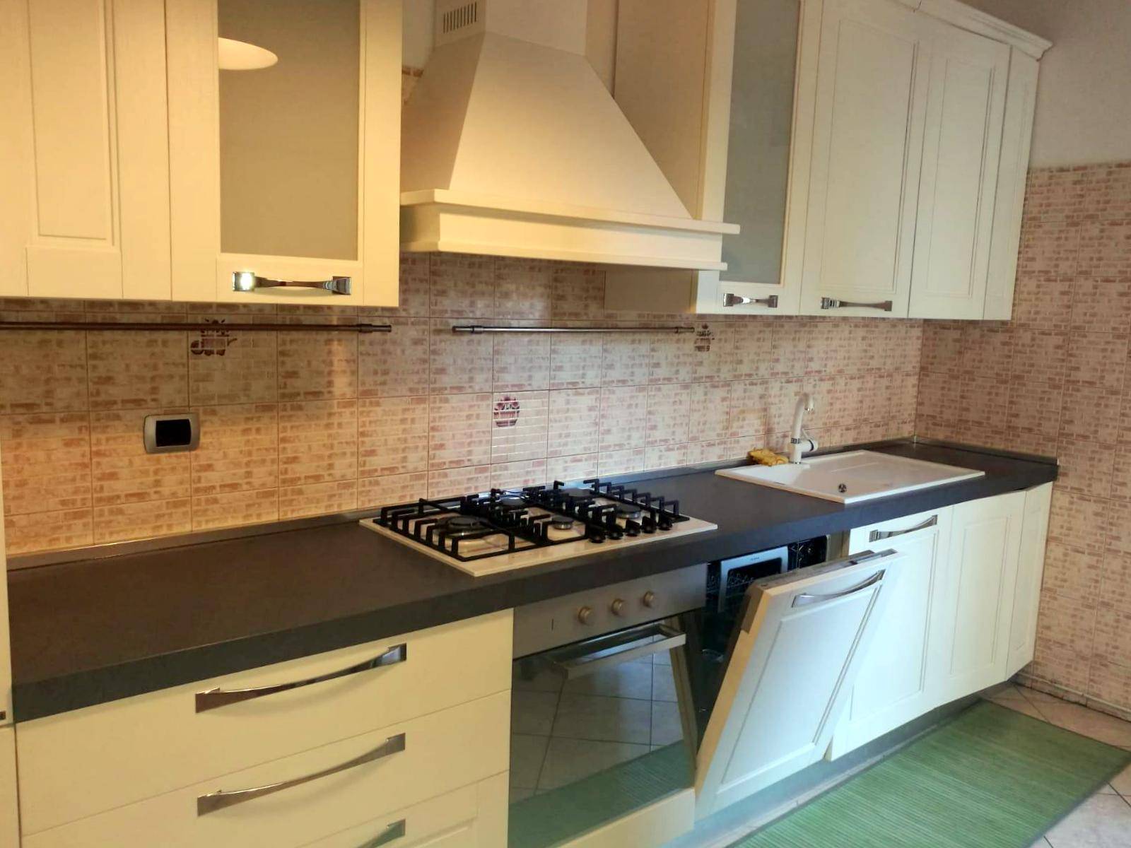 Appartamento in vendita a San Benedetto del Tronto, Porto d'Ascoli