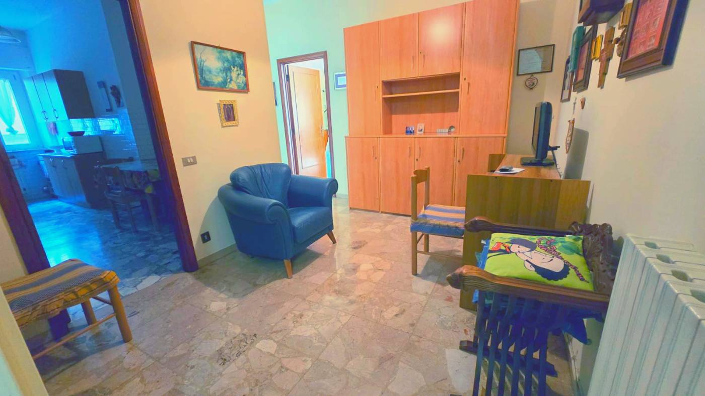 Appartamento in vendita a San Benedetto del Tronto, Centrale verso Sud