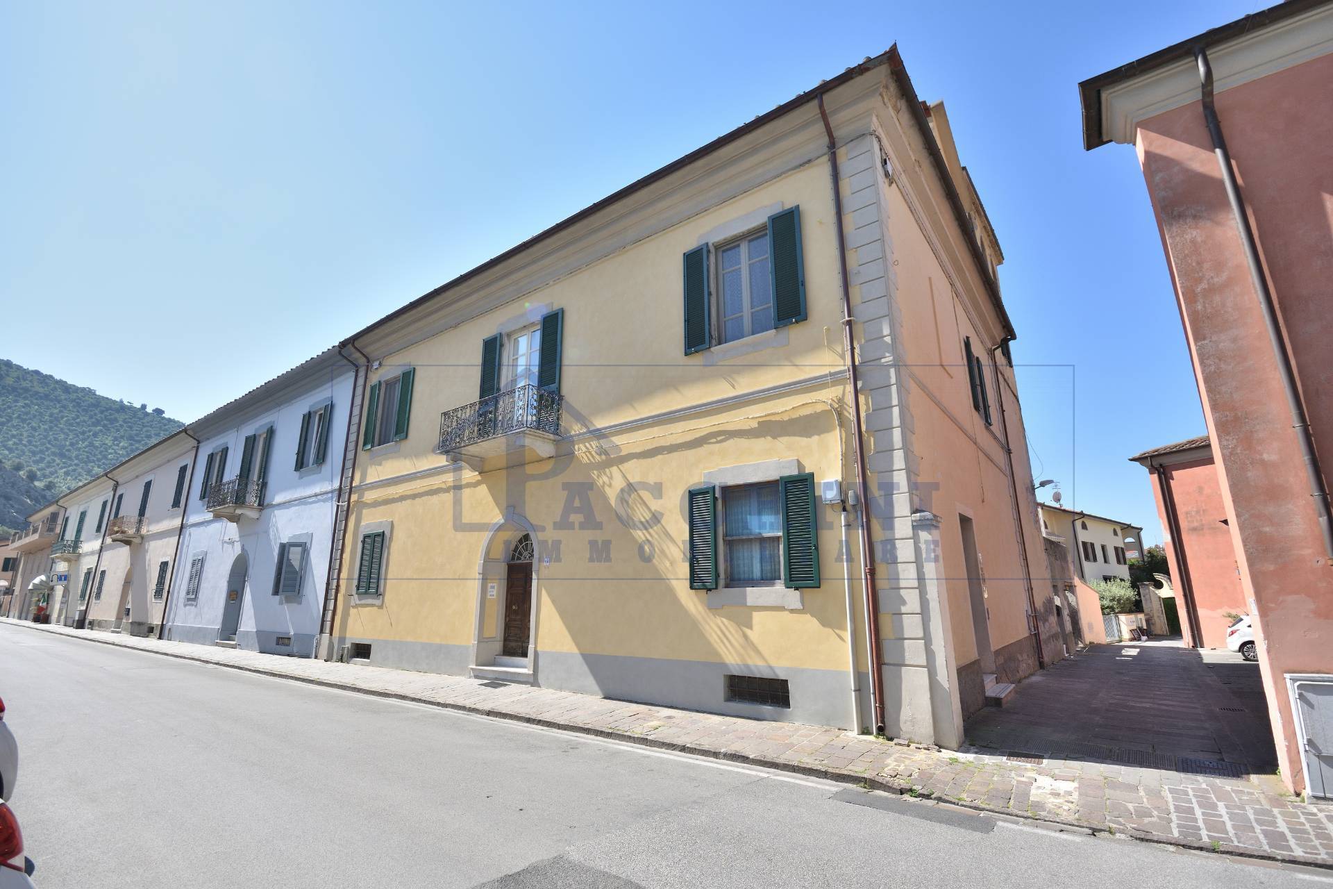 Appartamento in vendita a San Giuliano Terme, Centro