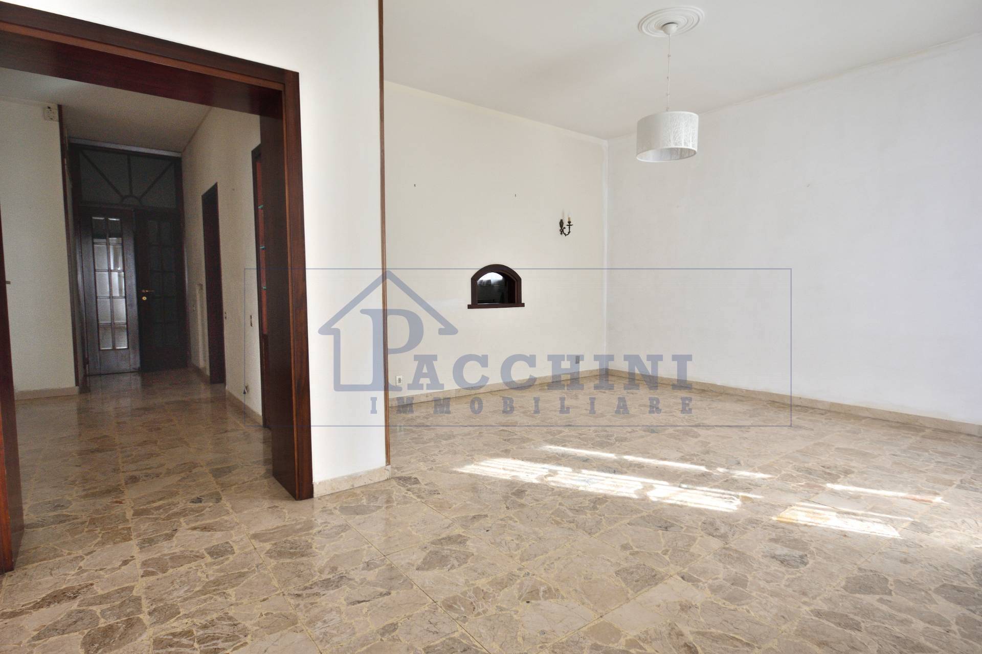 Villa in vendita a Pisa, Zona ingegneria