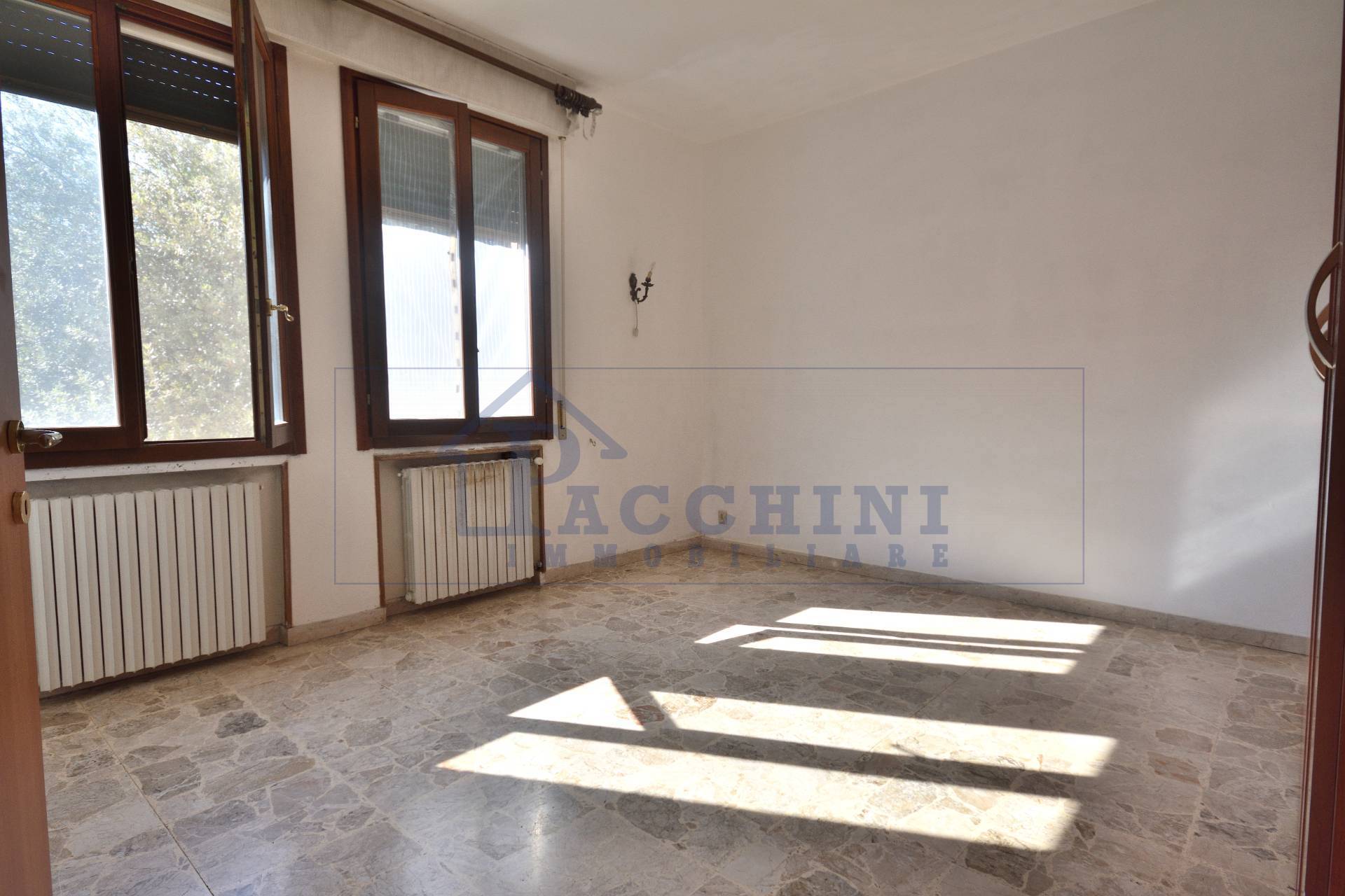 Villa in vendita a Pisa, Zona ingegneria