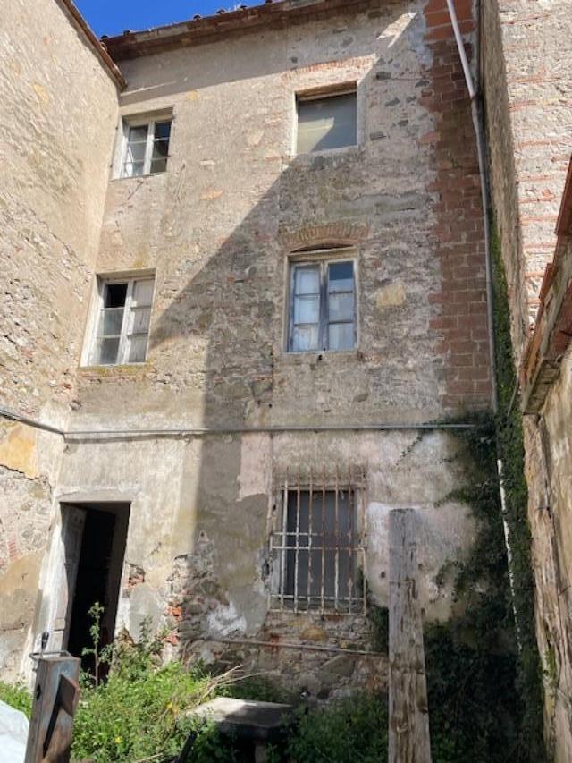 Casa indipendente con giardino, Vecchiano filettole