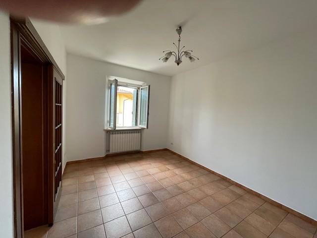 Trilocale con giardino a Vecchiano