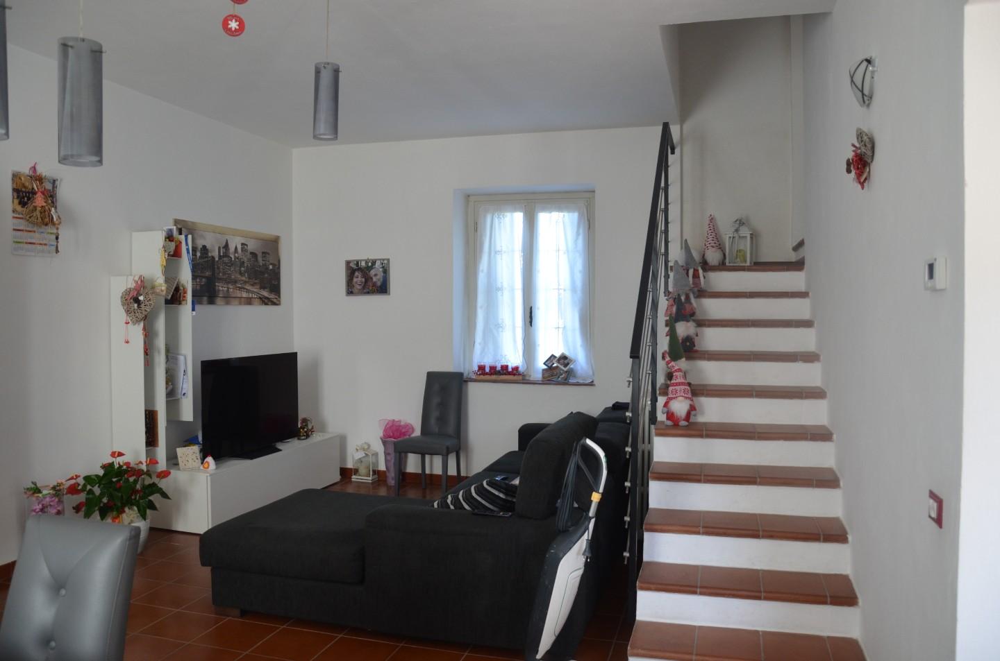 Casa indipendente con giardino, San Giuliano Terme pontasserchio