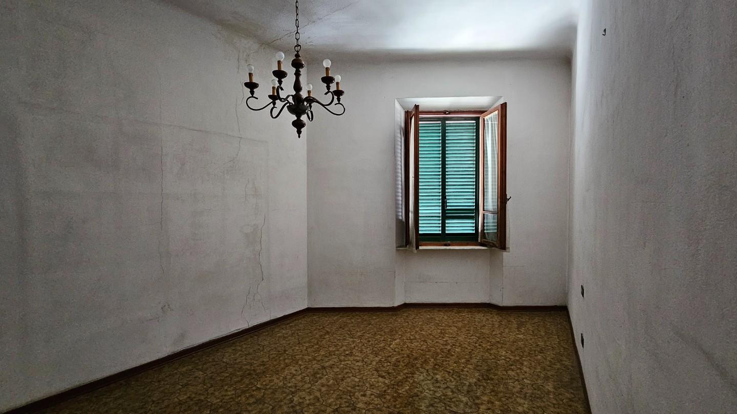 Appartamento con terrazzo, San Giuliano Terme pontasserchio