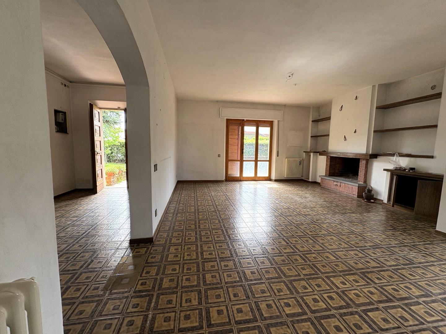 Villa con giardino, San Giuliano Terme pontasserchio