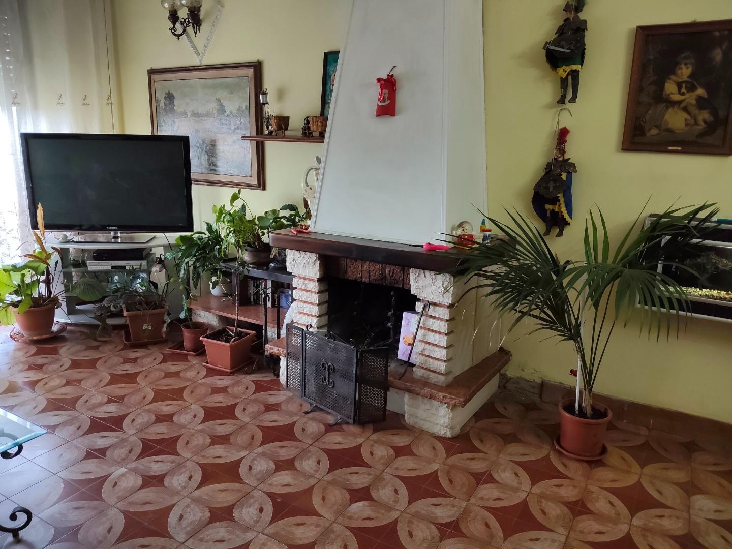 Casa indipendente con giardino, Pisa porta nuova