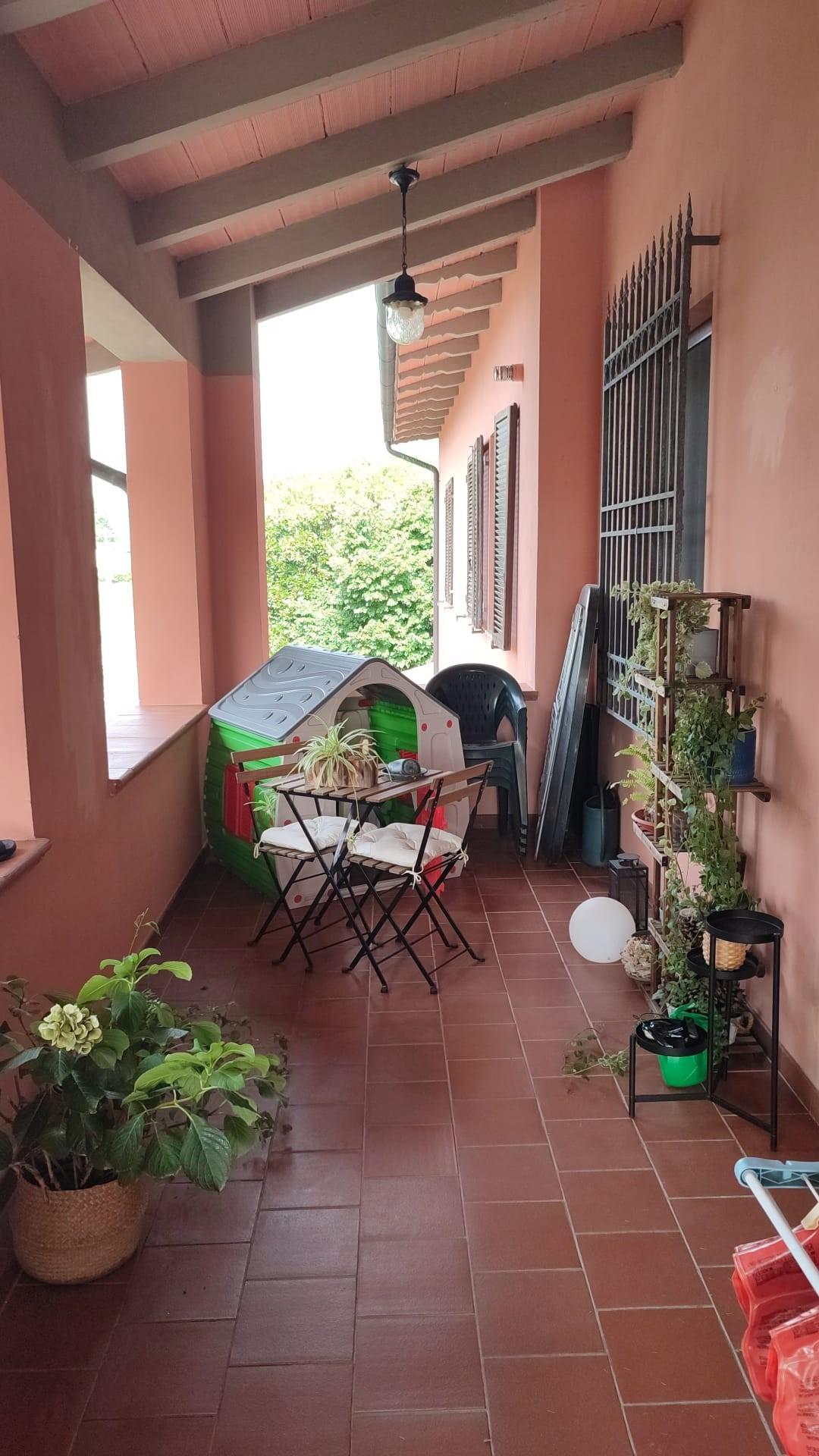 Trilocale in affitto, San Giuliano Terme le maggiola