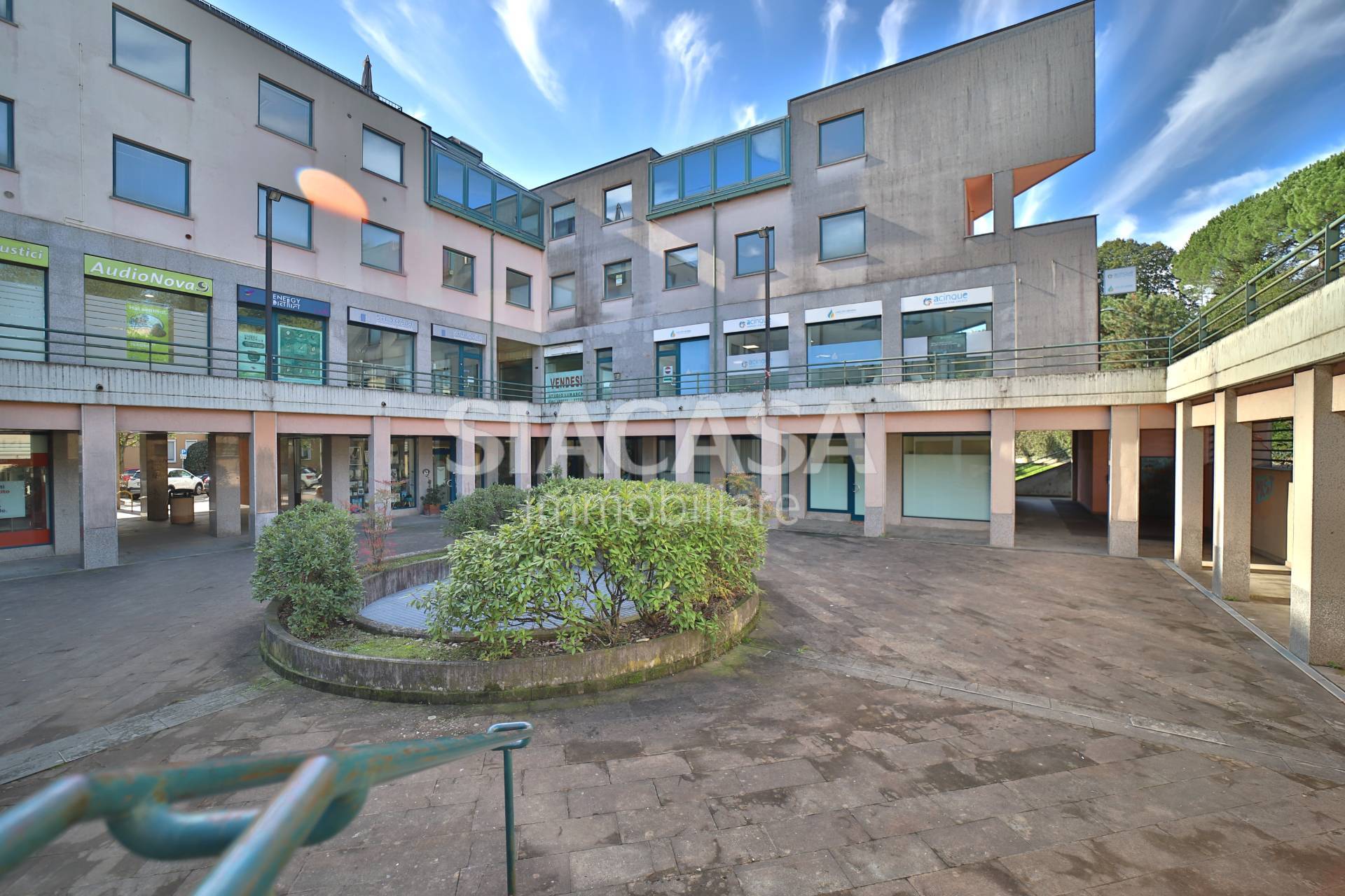 Uffici in affitto a Merate