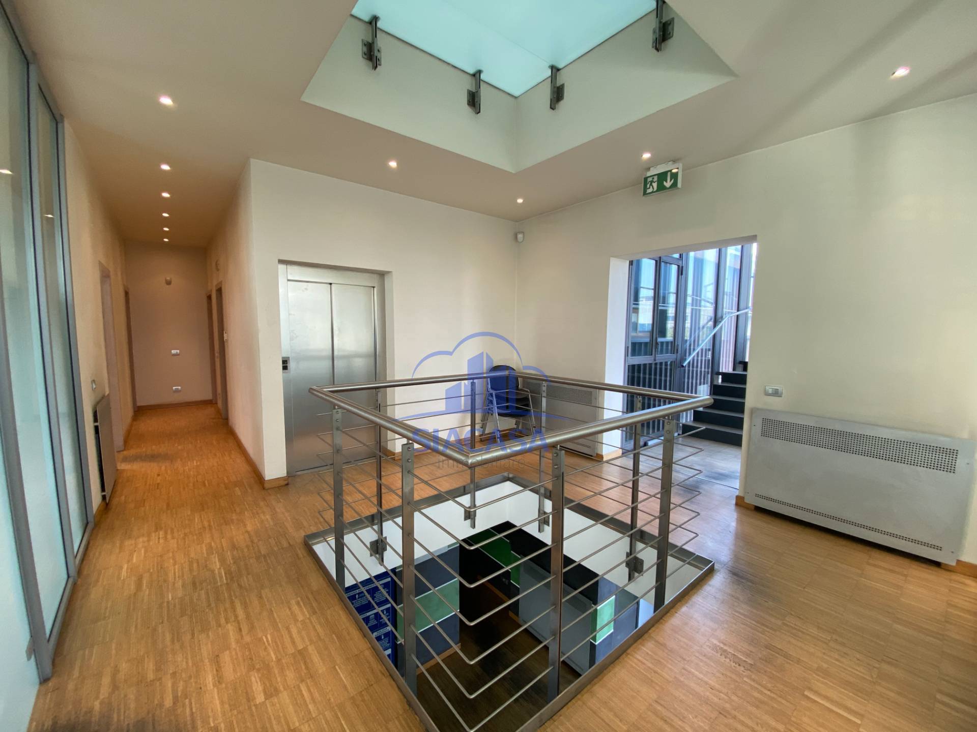 Uffici in affitto a Mezzago