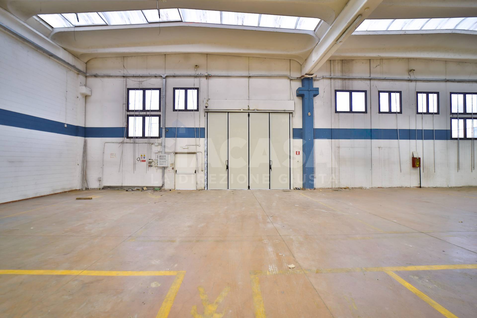 Capannoni in affitto a Mezzago