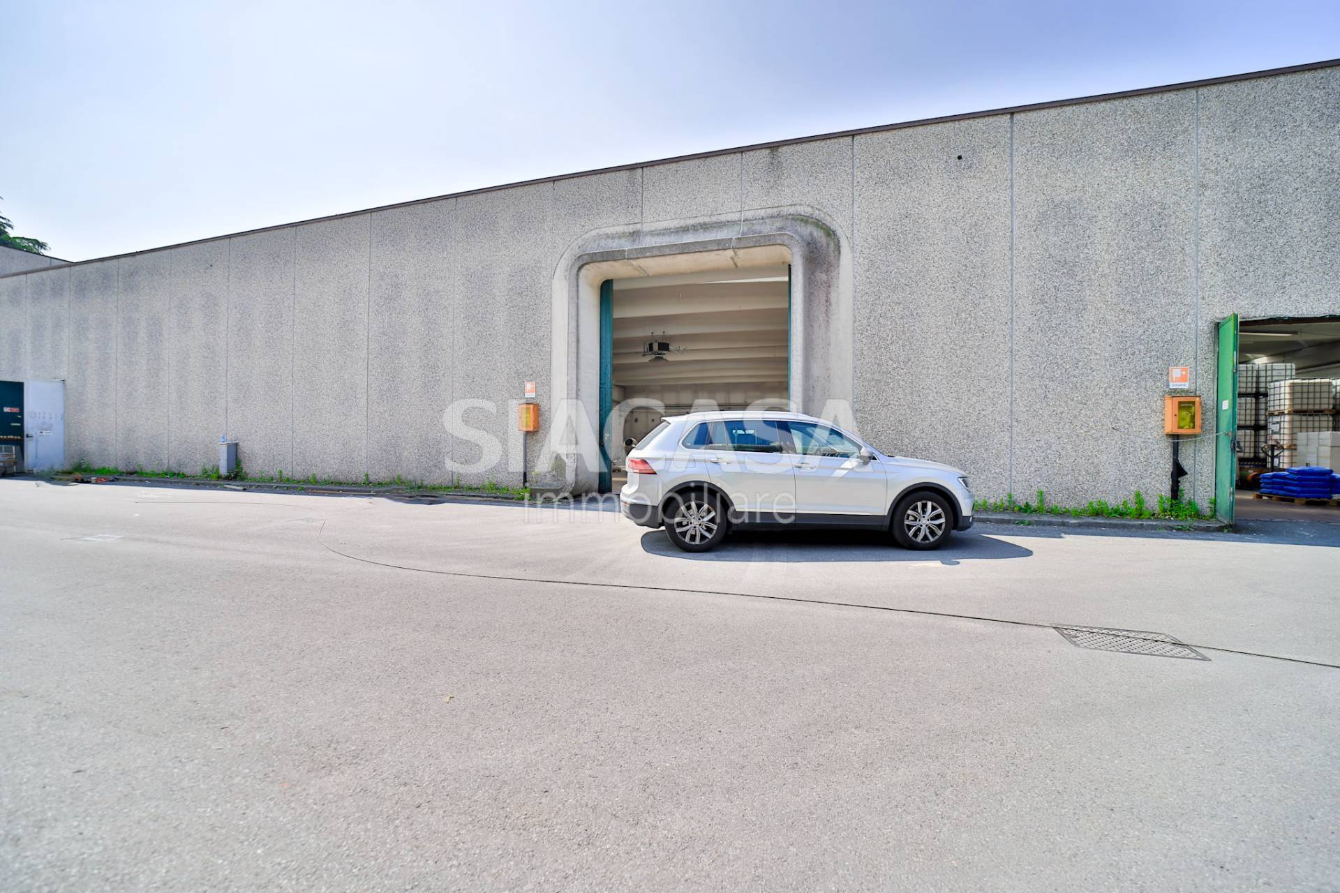Capannoni in affitto a Arcore