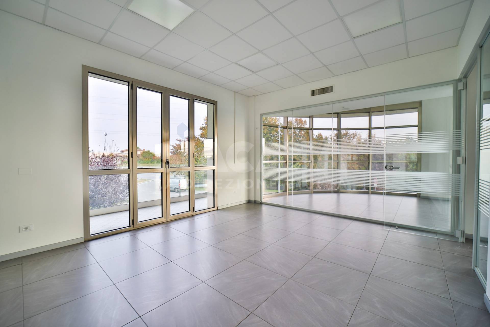 Negozi in affitto a Trezzo sull'Adda