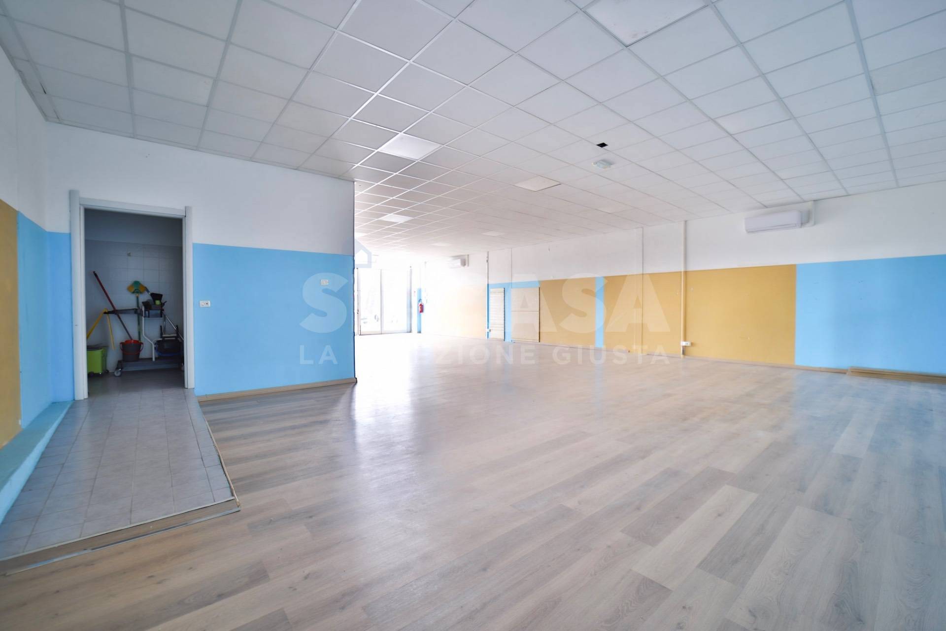 Negozi in affitto a Liscate