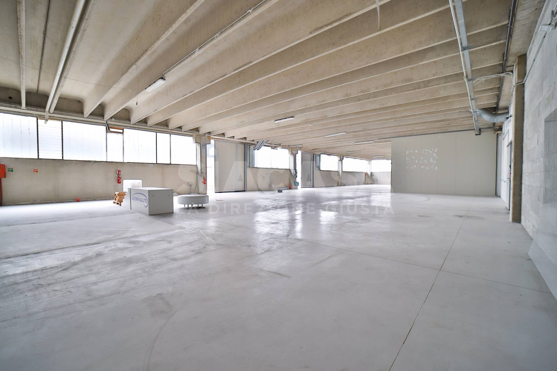 Capannoni in affitto a Liscate