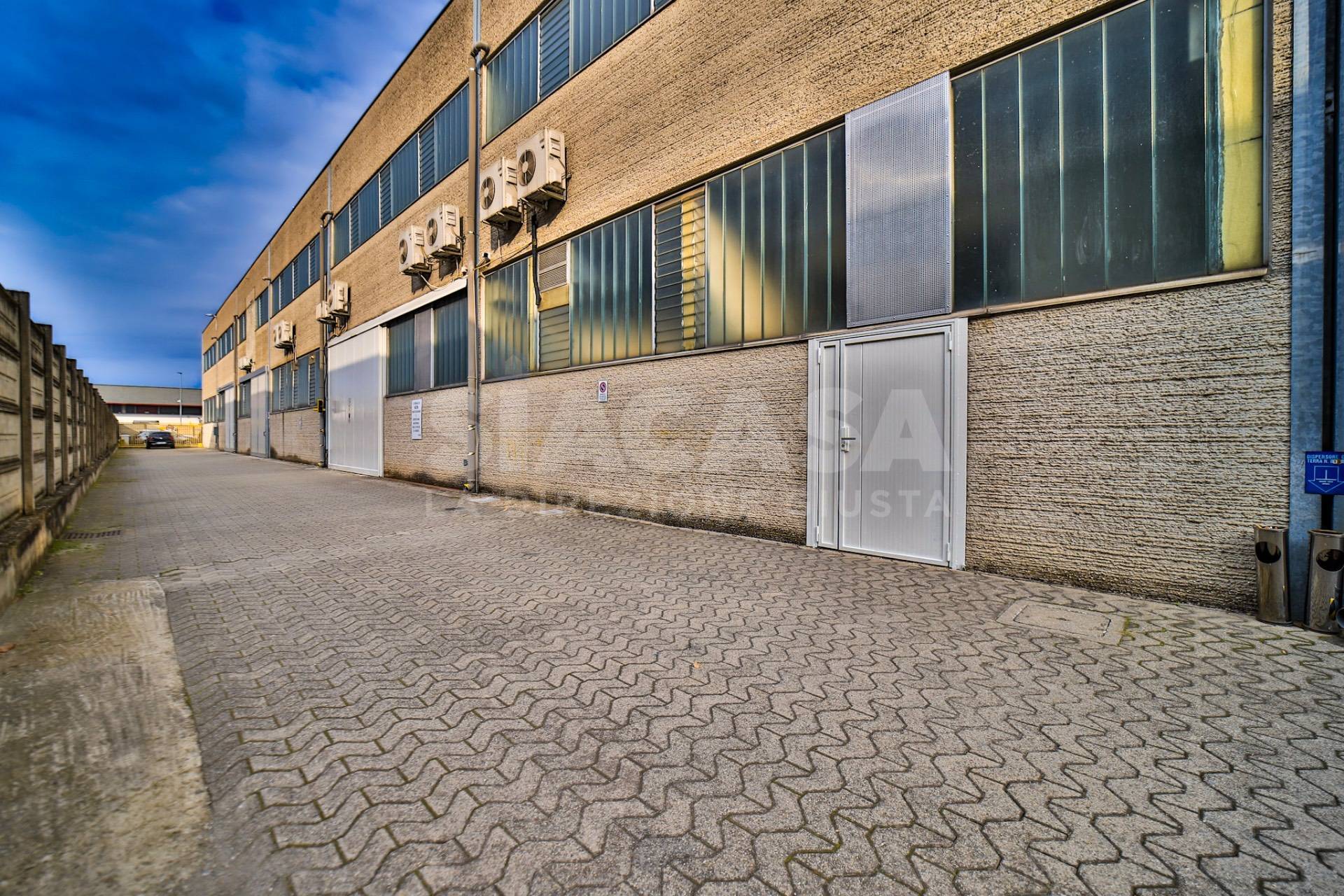 Negozi in affitto a Liscate