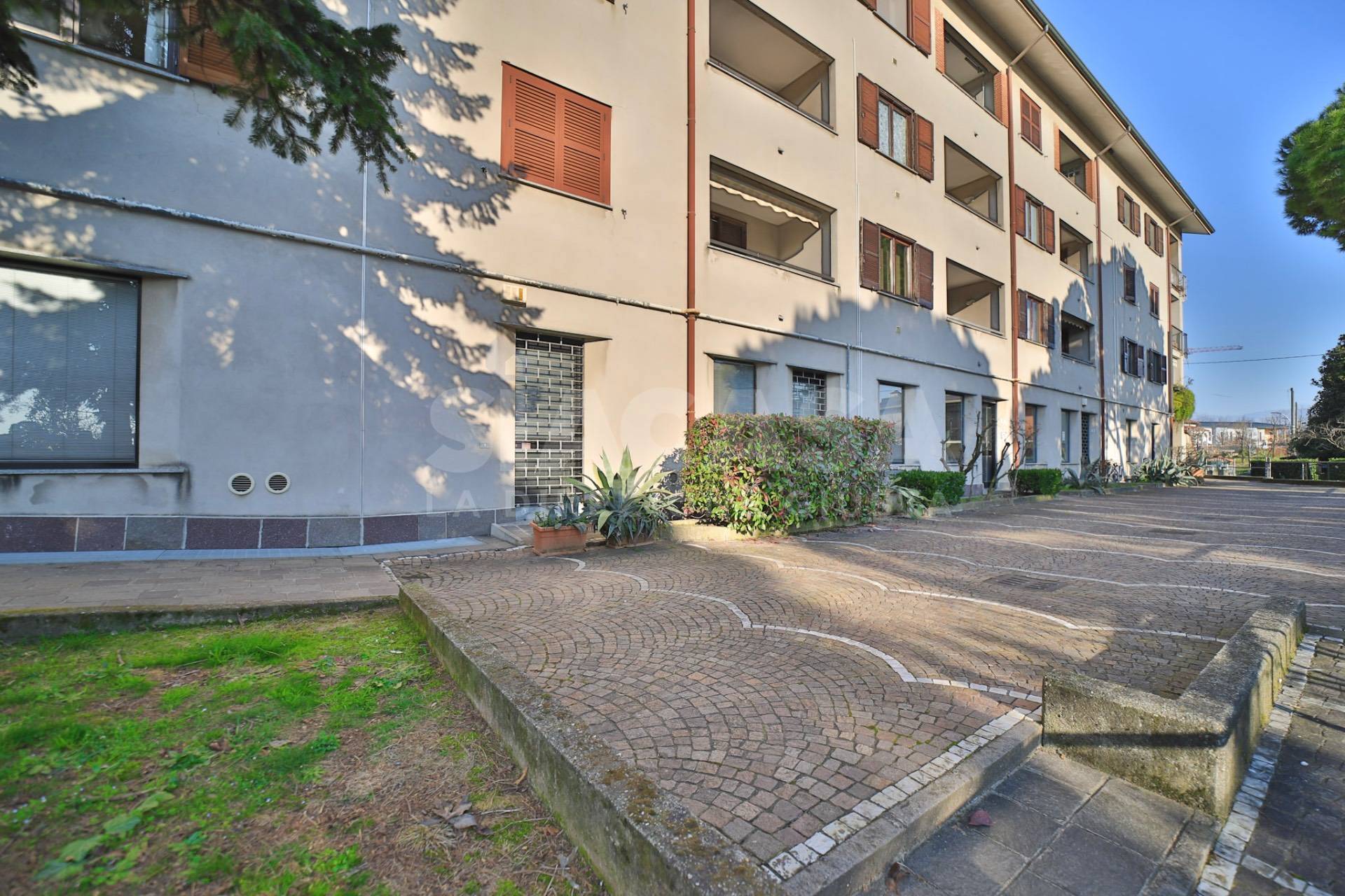 Uffici in affitto a Trezzo sull'Adda