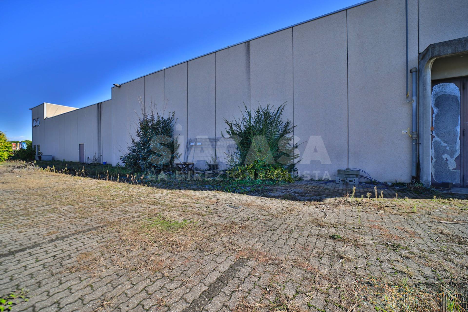 Capannoni in vendita a Verdellino