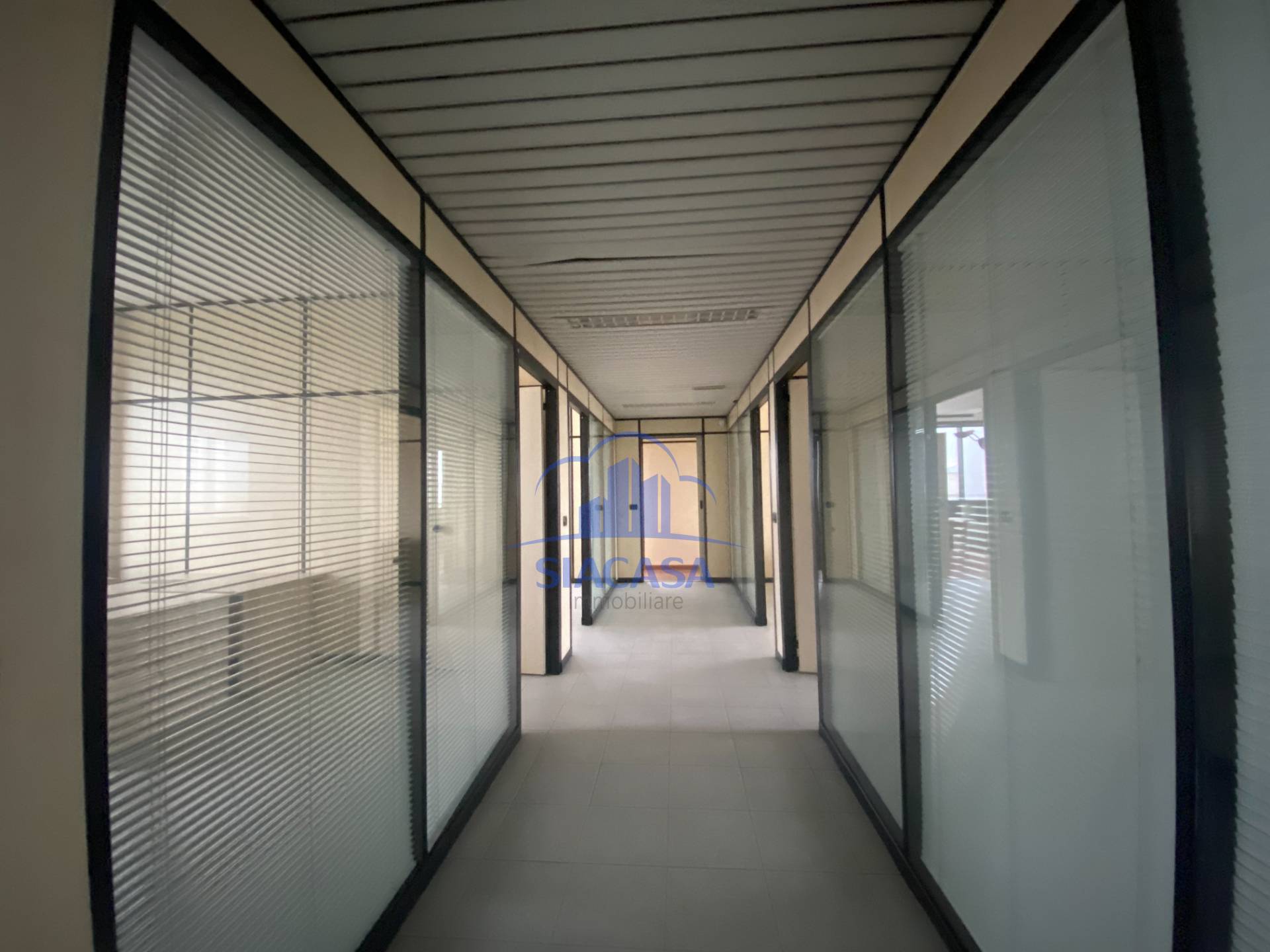 Uffici in vendita a Arcore, Bruno