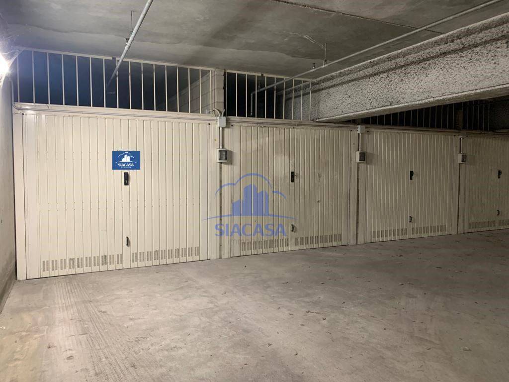 Box / posti auto in vendita a Vimercate