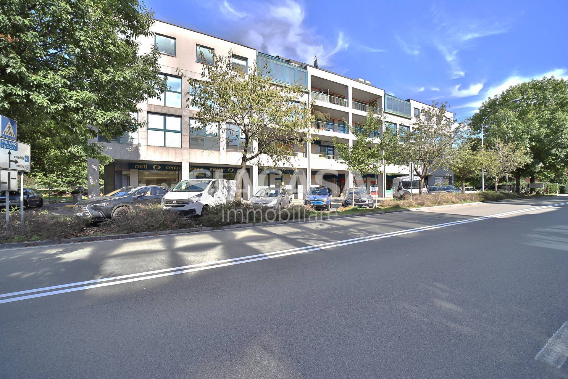 Uffici in vendita a Merate
