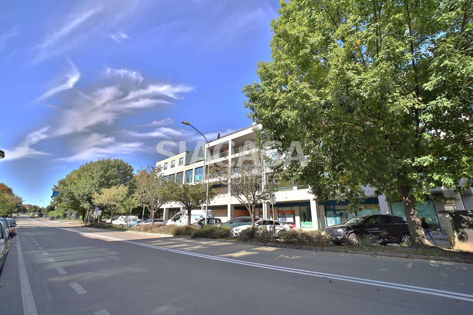 Uffici in vendita a Merate