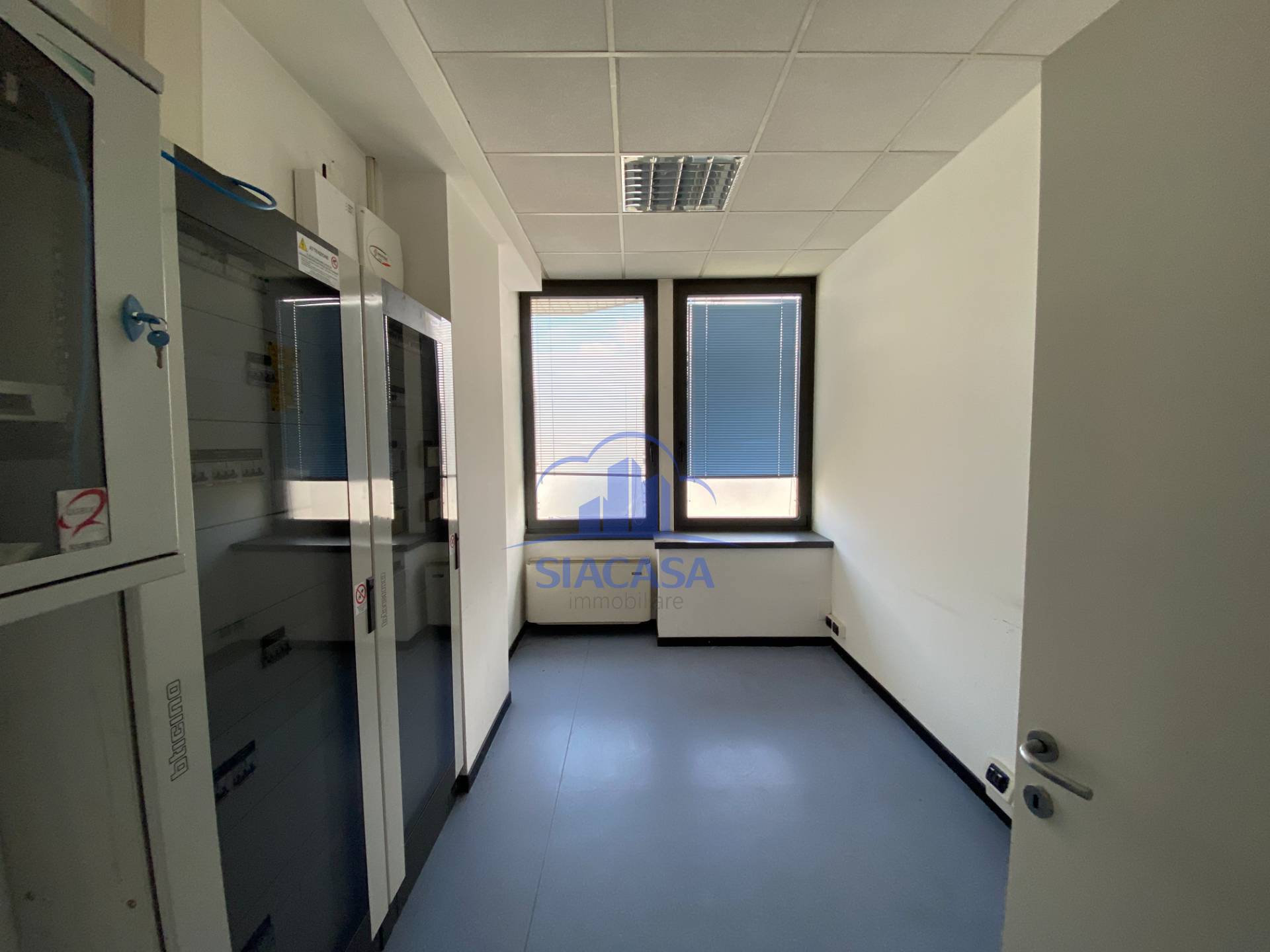 Uffici in affitto a Caponago