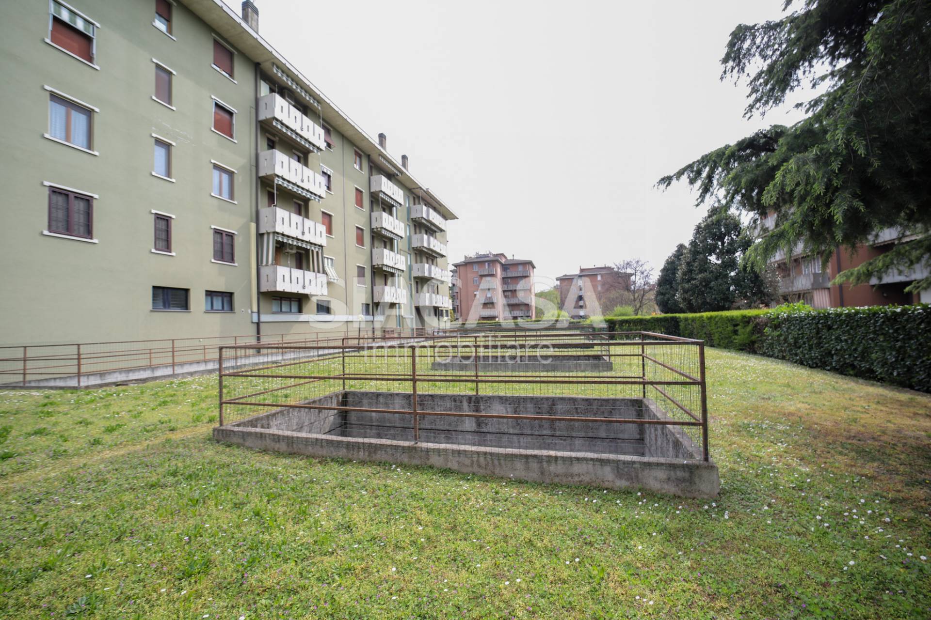 Box / posti auto in vendita a Cassano d'Adda