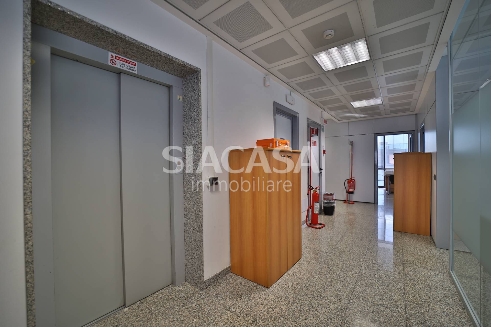 Uffici in affitto a Mezzago