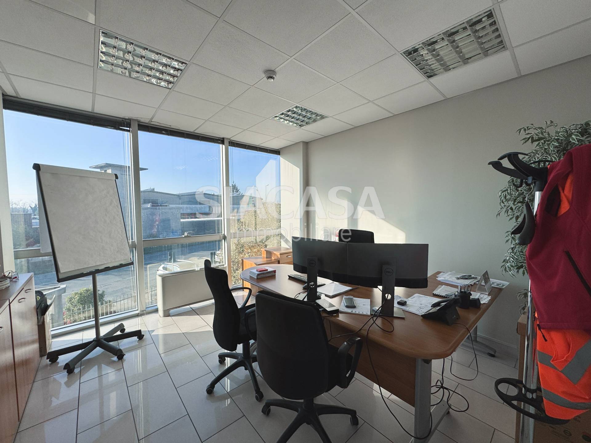 Capannoni in affitto a Mezzago